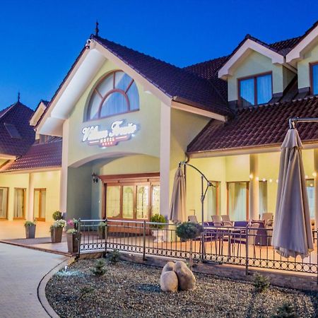Hotel Viliam Frano Nitra Exterior foto